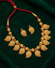 Load image into Gallery viewer, Necklace