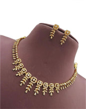 Load image into Gallery viewer, Necklace