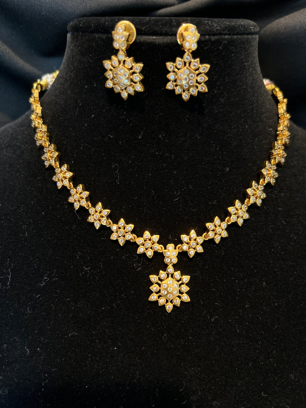 Matte Gold Finish Necklace