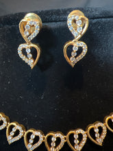 Load image into Gallery viewer, Antique Finish Necklace