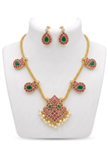 Load image into Gallery viewer, Necklace