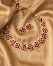 Load image into Gallery viewer, Necklace